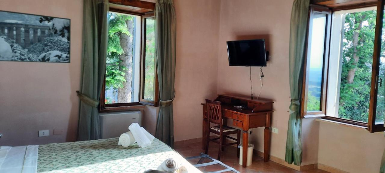 Agriturismo Villino Bellavista Spoleto Exterior foto